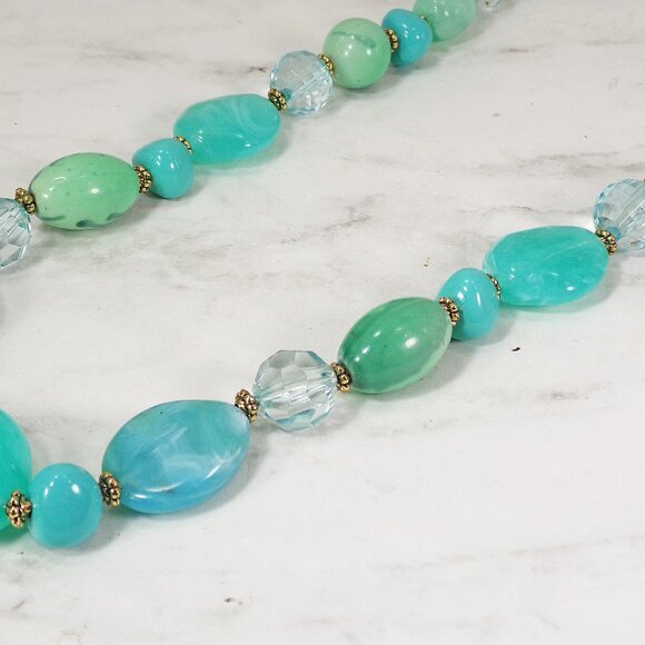 Long turquoise color bead necklace with acrylic, seed beads, and silver beads - Picture 10 of 10